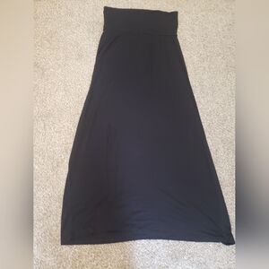 ANA Maxi Stretch Skirt Size Medium Pull On Elastic Roll Top Waist Black